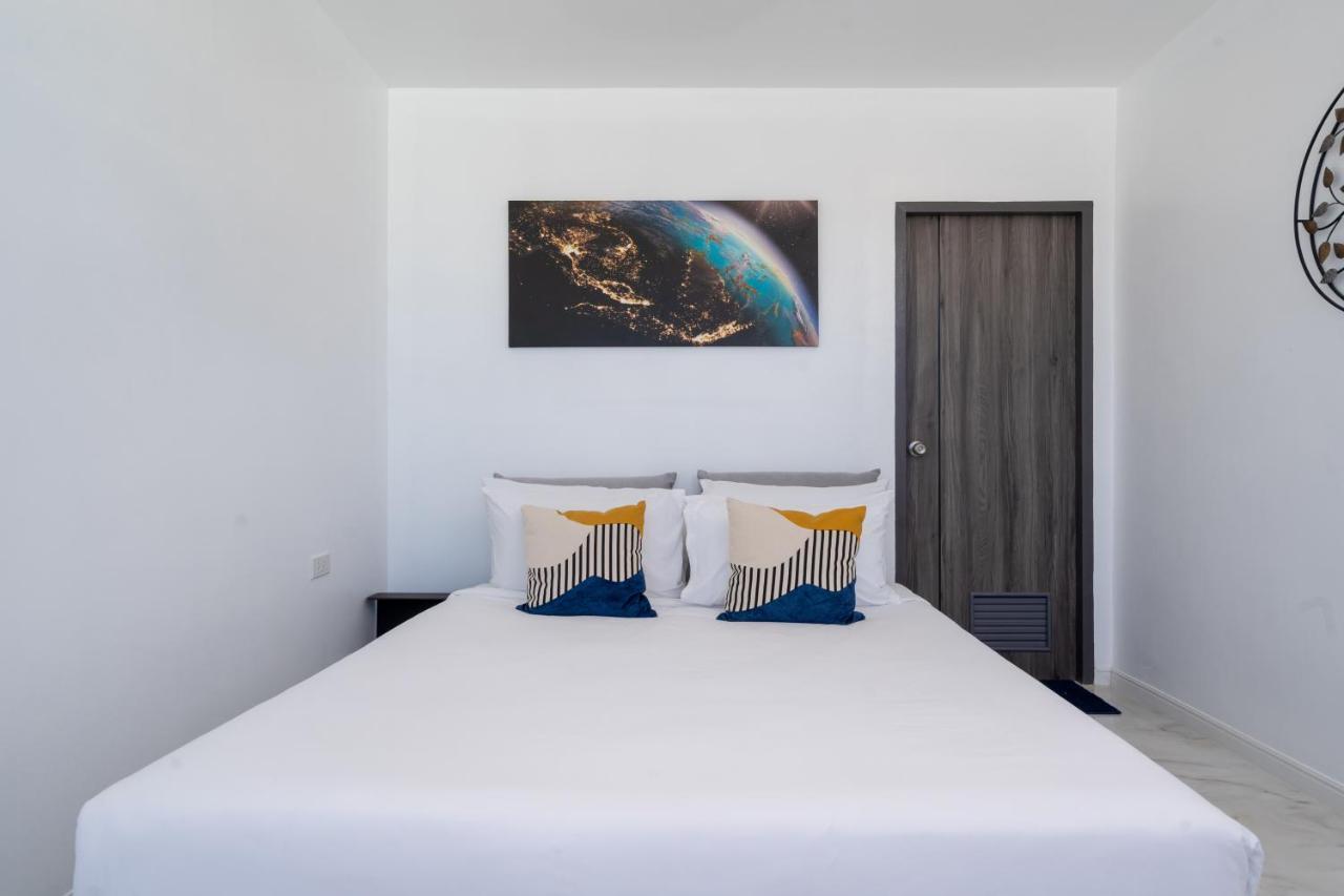 Luxury 8 Bedroom In Infinity Villa Patong